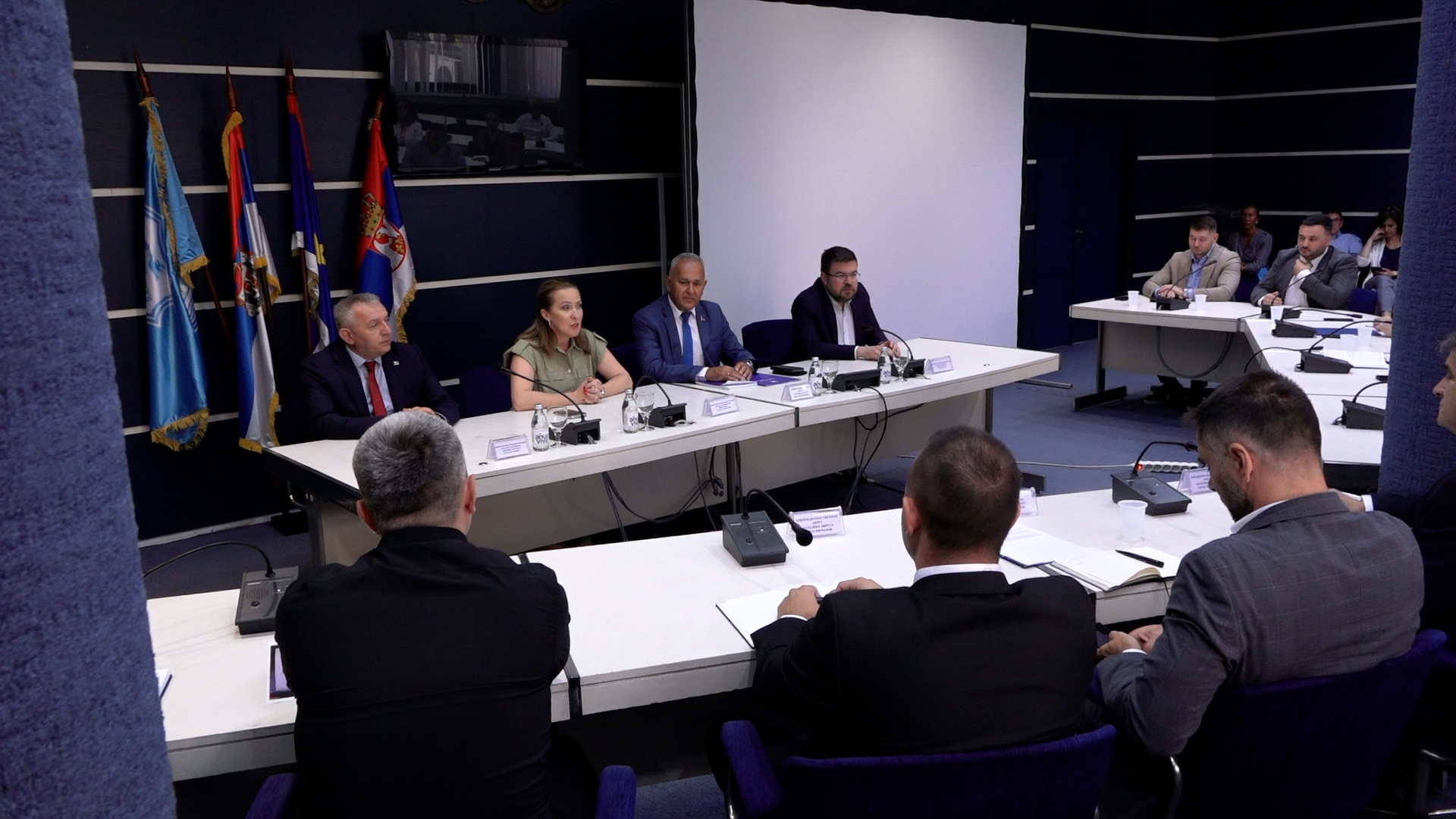 Novi Sad, ministarka drzavne uprave i lokalne samouprave Snezana Paunovic se sastaje sa predstavnicima lokalnih samouprava Zapadnobackog, Severnobackog, Sremskog i Juznobackog upravnog okruga, pokrivanje Novi Sad, ministarka drzavne uprave i lokalne samouprave Snezana Paunovic se sastaje sa predstavnicima lokalnih samouprava Zapadnobackog, Severnobackog, Sremskog i Juznobackog upravnog okruga, pokrivanje